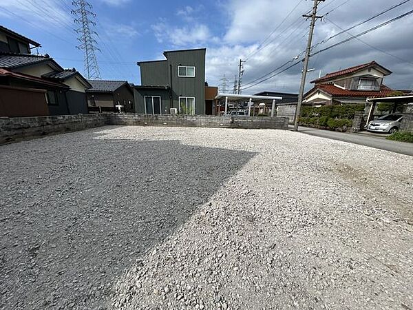 南西側写真です。