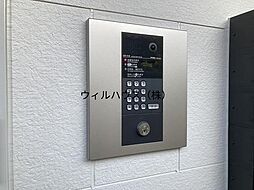 4 / 11
