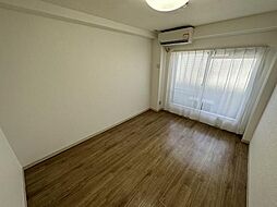 ゴールドクレスト 1階1Kのリビング/ダイニング