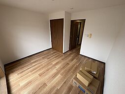 フォンテーヌ上野芝 302 3階1Kのリビング/ダイニング