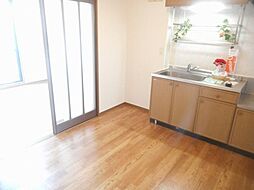 アベニューＡ棟 203 2階3DKのリビング/ダイニング