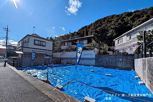 太陽の恵みをいっぱいに受けて。朝の光が家族に元気をくれる、陽光あふれる地。