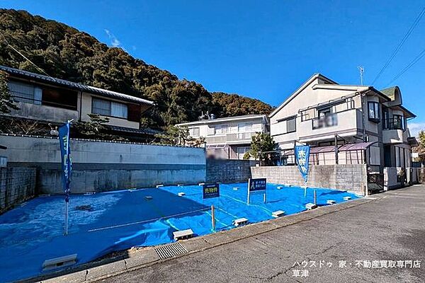 心地よい風が通り抜ける。 季節の香りを感じながら、深呼吸したくなる住環境。