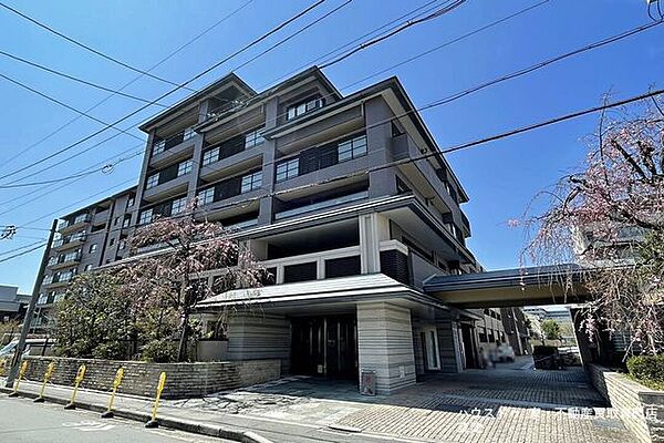 外観：326000242252