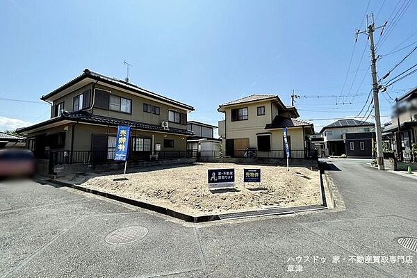 建築条件なし！ お好みのハウスメーカーで、こだわりの注文住宅が建てられます。