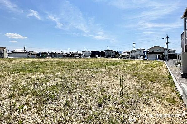 【分譲地全体】老上西小学校まで徒歩圏内！ お子様の通学負担が少なく、親御様も安心の環境。