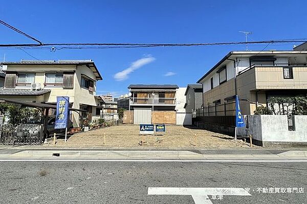 外観：325000132506