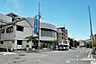 周辺：【みなと銀行 阪急御影支店】阪急御影駅から近く、通勤・通学や買い物ついでに立ち寄りやすい便利な立地です。 910m