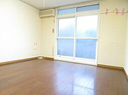 レオパレスピュア 3階1Kのリビング/ダイニング