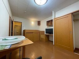 レオパレスさくら 2階1Kのリビング/ダイニング