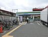 周辺：ファミリーマート富田林喜志駅前店 769m