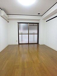 グルパ北庄 5階1Kのリビング/ダイニング