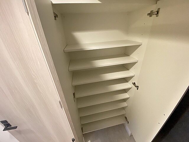 収納