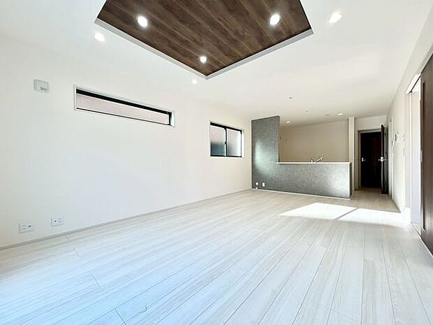 【本日ご案内可能です。】【頭金0円・無料送迎・銀行選び無料相談できます♪】