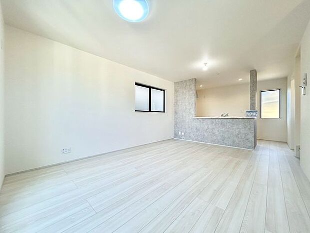 【本日ご案内可能です。】【頭金0円・無料送迎・銀行選び無料相談できます♪】