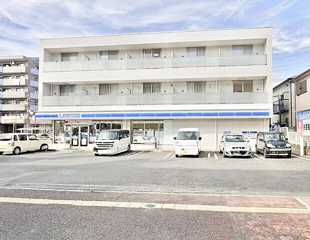 「ローソン千葉千城台北店」まで220m (徒歩3分)急な買い物はもちろん、ATM利用や公共料金の支払いなどにご利用いただけます。