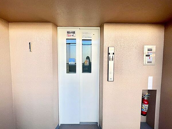【エレベーター】重たい荷物もスムーズに。暮らしを支える安心のエレベーター付き♪