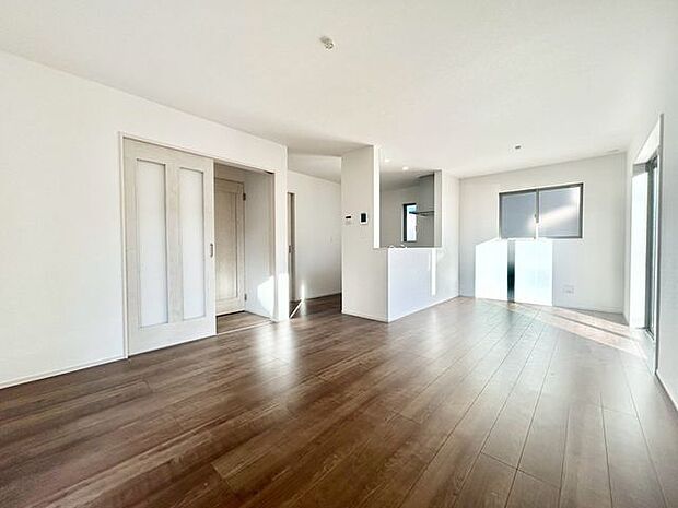 【本日ご案内可能です。】【頭金0円・無料送迎・銀行選び無料相談できます♪】