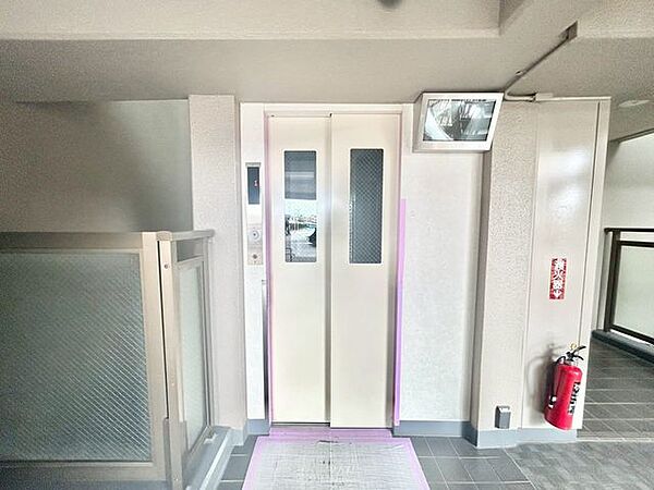 【エレベーター】重たい荷物もスムーズに。暮らしを支える安心のエレベーター付き♪