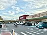 周辺：ピアシティ稲毛海岸まで1180m (徒歩15分)近くにあるとうれしい、毎日の暮らしを支える便利な複合施設。忙しい毎日をサポートします。