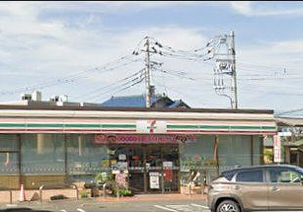 「セブンイレブン千葉桜木北2丁目店」まで170m (徒歩3分)急な買い物はもちろん、ATM利用や公共料金の支払いなどにご利用いただけます。