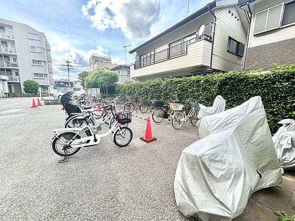 【バイク置場】バイク好きに嬉しい、安心の専用スペース♪