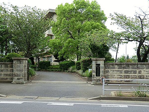 「千葉市立みつわ台中学校」まで2200m (徒歩28分)