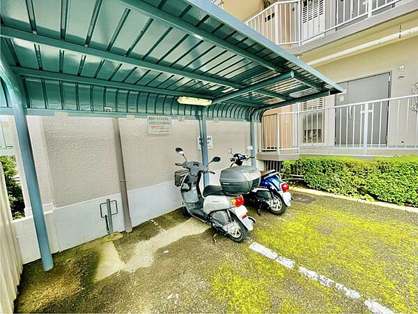 【バイク置場】バイク好きに嬉しい、安心の専用スペース♪