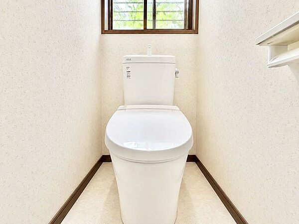 トイレを拡大表示