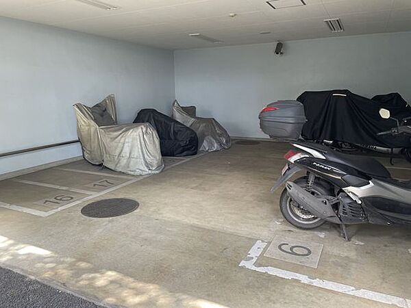 【バイク置場】バイク好きに嬉しい、安心の専用スペース♪