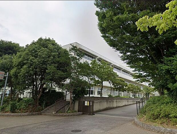 「印西市立西の原中学校」まで1170m (徒歩15分)