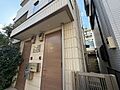 モダンな外観が...