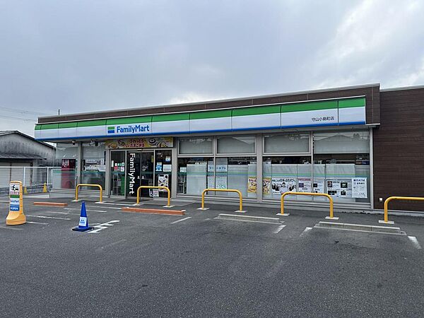 ファミリーマート守山小島町店まで606m