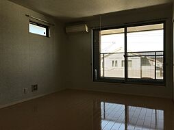 プリムローズII番館 1階ワンルームのリビング/ダイニング