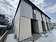 亀山駅より徒歩6分 1階 築1年の賃貸物件