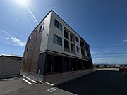 小野駅より徒歩22分 2階 築1年11ヶ月の賃貸物件