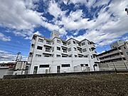 加古川駅より徒歩13分 4階 築38年8ヶ月の賃貸物件