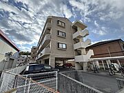 姫路駅よりバス14分 徒歩4分 3階 築29年5ヶ月の賃貸物件