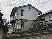宝殿駅より徒歩16分 2階 築30年4ヶ月の賃貸物件