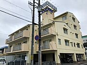 亀山駅より徒歩8分 3階 築39年2ヶ月の賃貸物件