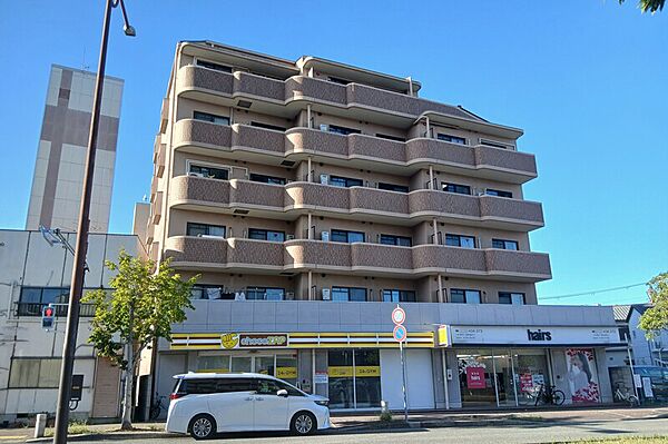 外観：328000581664