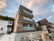 岸辺駅より徒歩21分 1階 築1年11ヶ月の賃貸物件