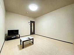 大阪モノレール本線 沢良宜駅 4kmの賃貸アパート 1階1Kのリビング/ダイニング