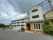 北千里駅よりバス11分 徒歩3分 1階 築13年5ヶ月の賃貸物件