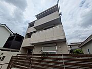 茨木市駅より徒歩10分 2階 築11年4ヶ月の賃貸物件