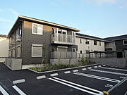 茨木駅より徒歩13分 1階 築8年8ヶ月の賃貸物件