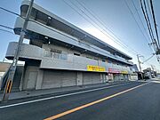 茨木市駅よりバス5分 徒歩3分 2階 築33年の賃貸物件