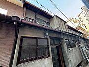 吹田駅より徒歩12分 1階 築85年9ヶ月の賃貸物件