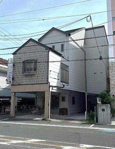 外観：327002980064