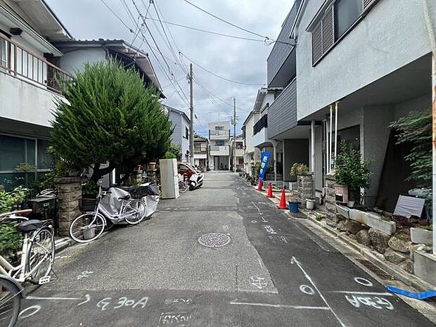 前面道路含む現地写真